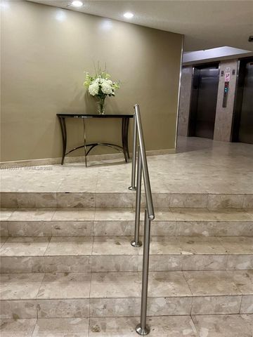 100 Golden Isles Dr 814, Hallandale Beach, FL 33009