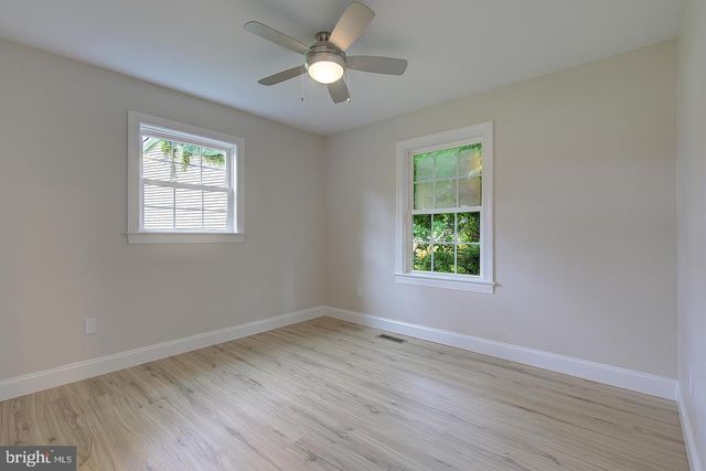 426 SEAGULL LN, Lusby, MD 20657
