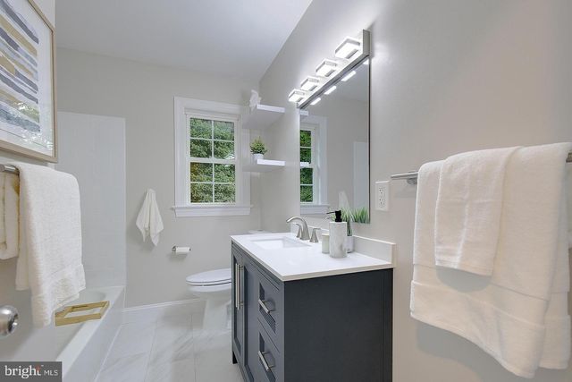 426 SEAGULL LN, Lusby, MD 20657