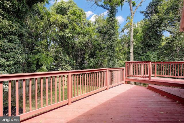 426 SEAGULL LN, Lusby, MD 20657