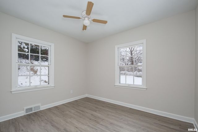 1310 KIRKWOOD Boulevard, Davenport, IA 52803