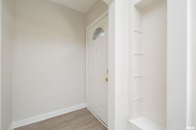 1310 KIRKWOOD Boulevard, Davenport, IA 52803