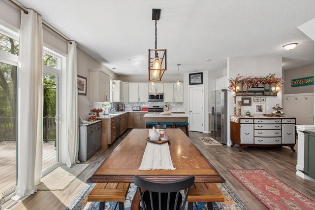 5590 Upper 179th Street, Lakeville, MN 55044