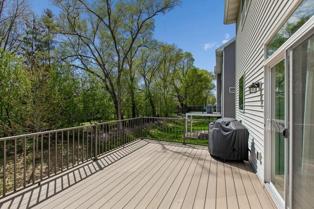 5590 Upper 179th Street, Lakeville, MN 55044