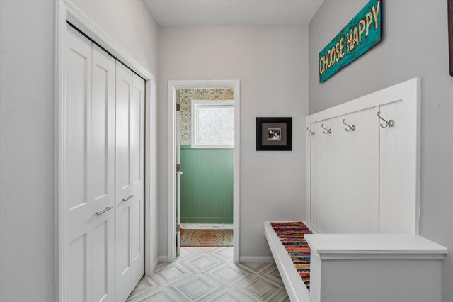 5590 Upper 179th Street, Lakeville, MN 55044