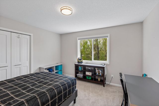 5590 Upper 179th Street, Lakeville, MN 55044