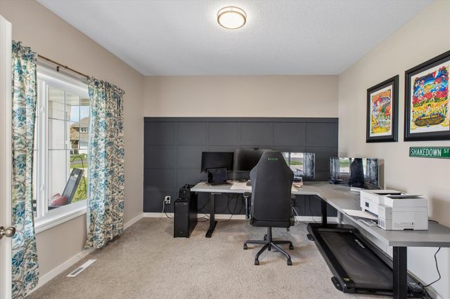 5590 Upper 179th Street, Lakeville, MN 55044