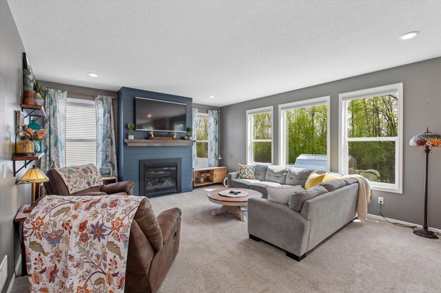 5590 Upper 179th Street, Lakeville, MN 55044
