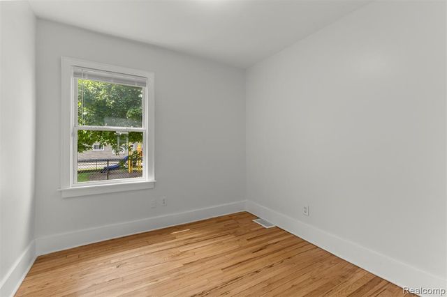 63 Stoner Street, River Rouge, MI 48218