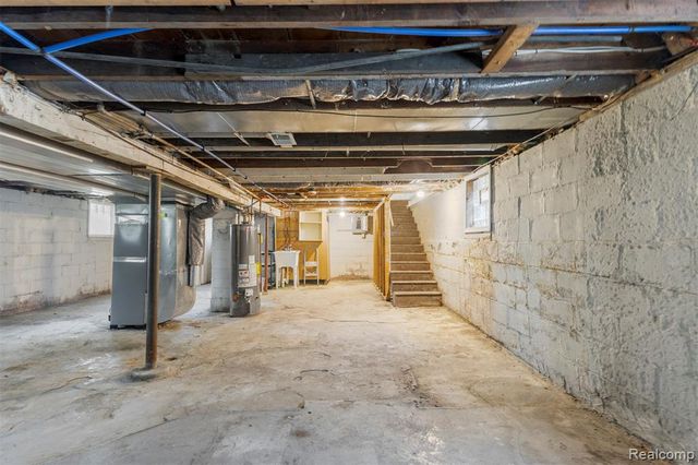 63 Stoner Street, River Rouge, MI 48218