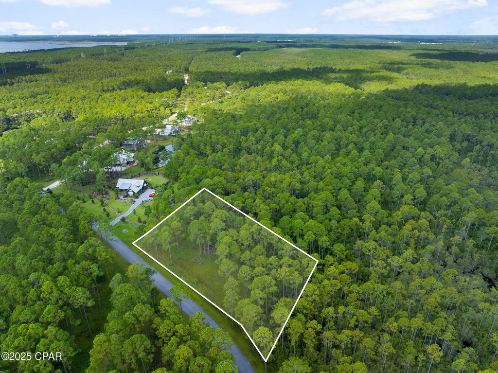 Image 7 of property listing at 8625 Preservation Drive, Panama City Beach, FL 32413