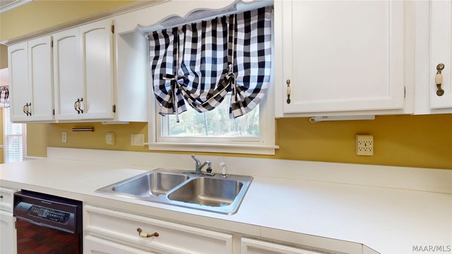 3240 Anne Arbor Place, Montgomery, AL 36106