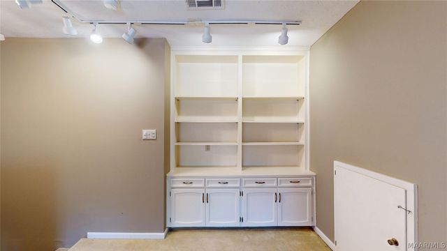 3240 Anne Arbor Place, Montgomery, AL 36106