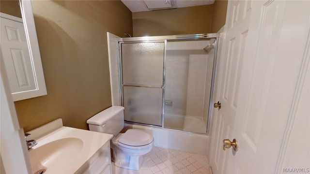 3240 Anne Arbor Place, Montgomery, AL 36106