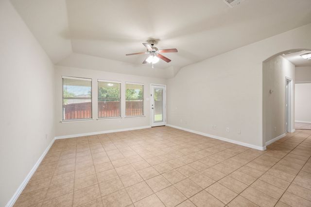 2401 Castle Creek Drive, Little Elm, TX 75068