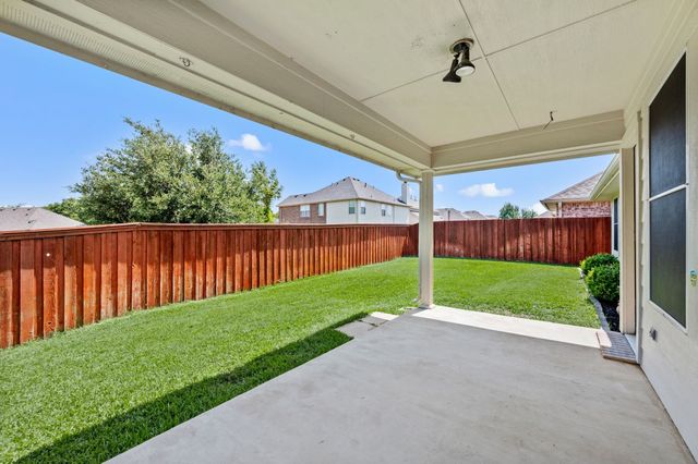 2401 Castle Creek Drive, Little Elm, TX 75068