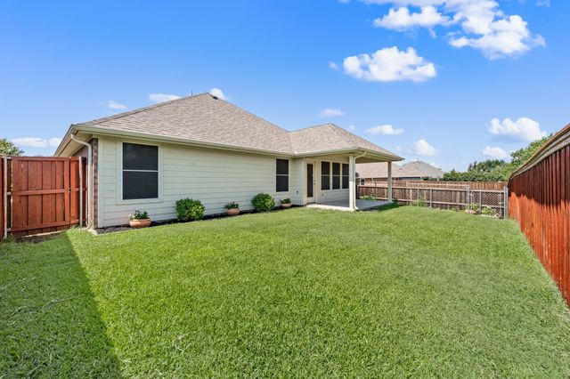 2401 Castle Creek Drive, Little Elm, TX 75068