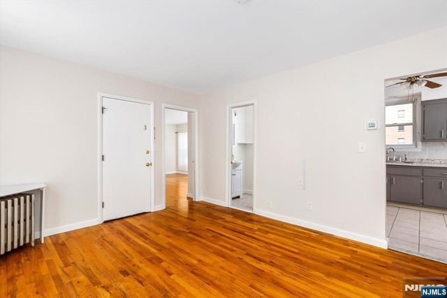 7 Edison Place, East Rutherford, NJ 07073