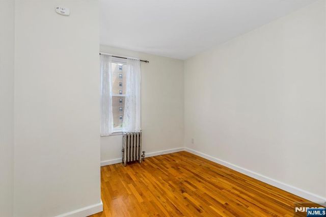 7 Edison Place, East Rutherford, NJ 07073