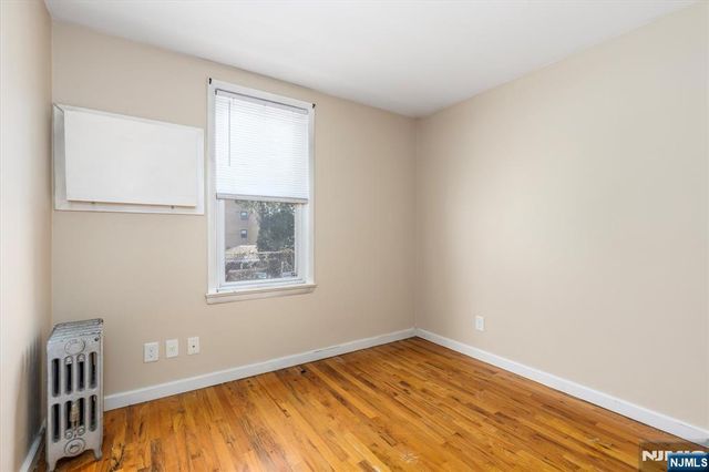 7 Edison Place, East Rutherford, NJ 07073