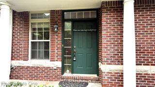 4392 Gateway Circle, West Bloomfield, MI 48322