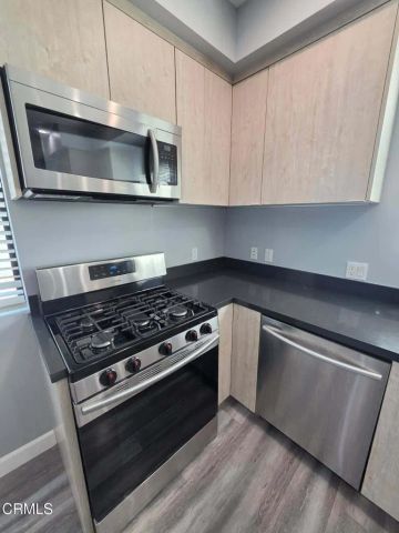 6824 Ben Avenue 1, North Hollywood, CA 91605