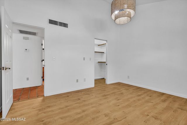 5392 N Paseo De La Terraza, Tucson, AZ 85750