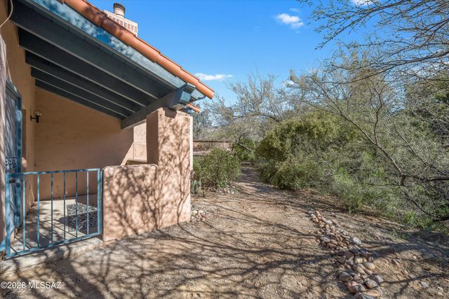 5392 N Paseo De La Terraza, Tucson, AZ 85750
