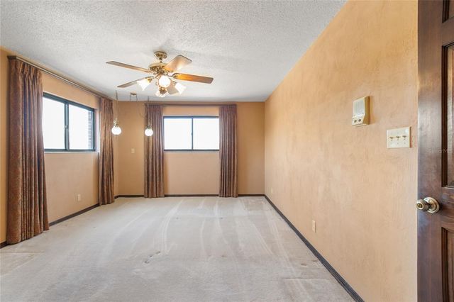 330 SANCHEZ AVENUE, Ormond Beach, FL 32174