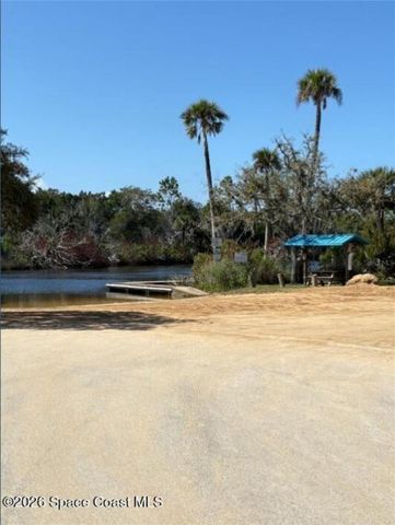 330 SANCHEZ AVENUE, Ormond Beach, FL 32174