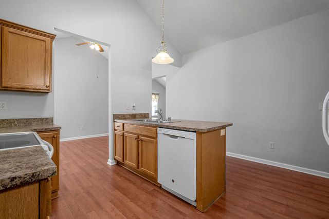 552 Goldon Trophy Trail, Lexington, KY 40514