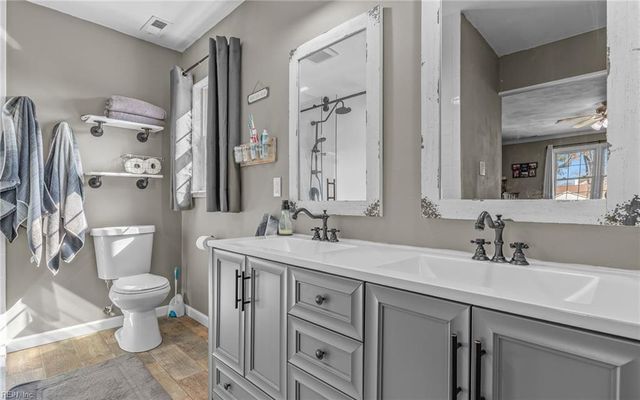 1624 Ridge CT, Virginia Beach, VA 23464