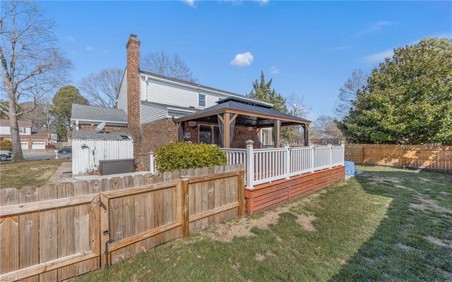 1624 Ridge CT, Virginia Beach, VA 23464