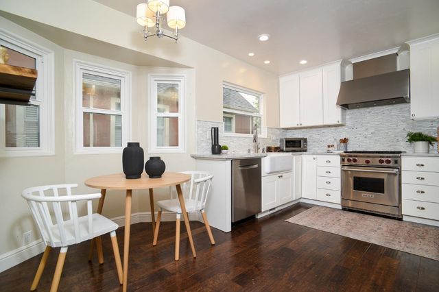 905 47th St, Sacramento, CA 95819