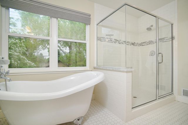 905 47th St, Sacramento, CA 95819