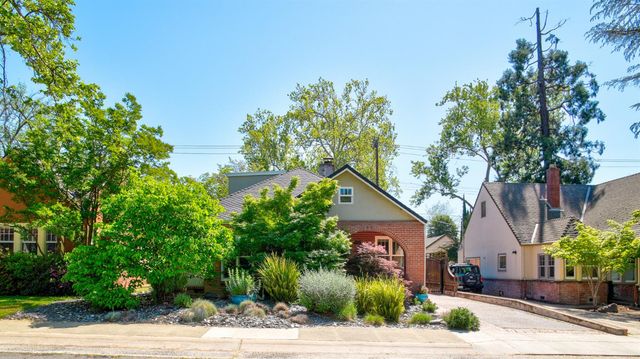 905 47th St, Sacramento, CA 95819