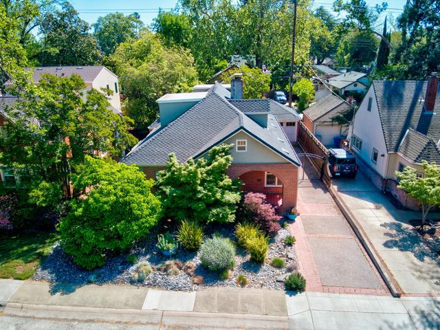 905 47th St, Sacramento, CA 95819