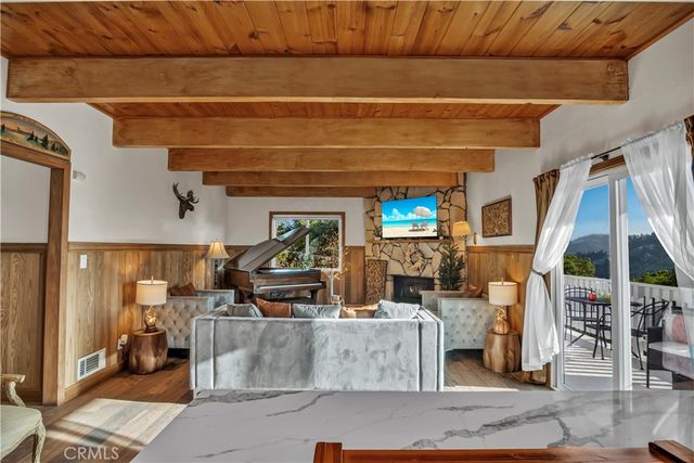 1243 North Grass Valley, Lake Arrowhead, CA 92352