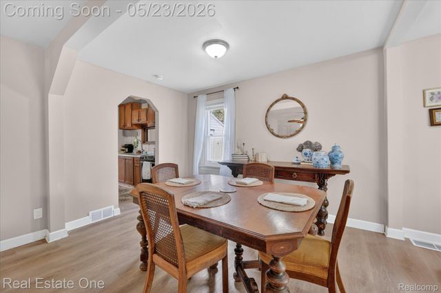 28304 Eton Street, Westland, MI 48186