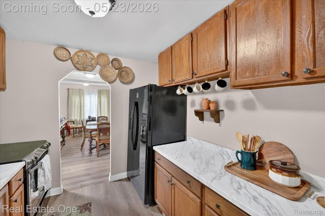 28304 Eton Street, Westland, MI 48186