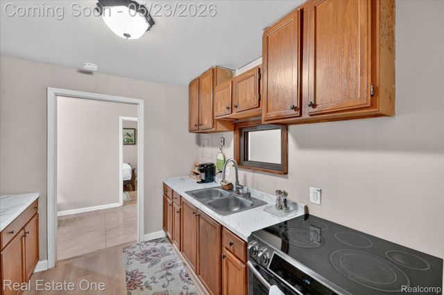 28304 Eton Street, Westland, MI 48186