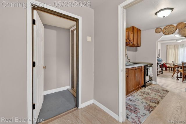 28304 Eton Street, Westland, MI 48186