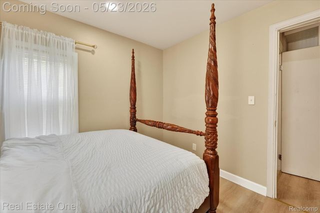 28304 Eton Street, Westland, MI 48186
