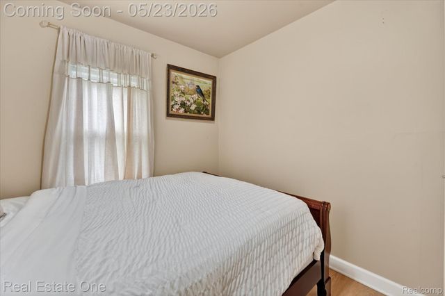 28304 Eton Street, Westland, MI 48186