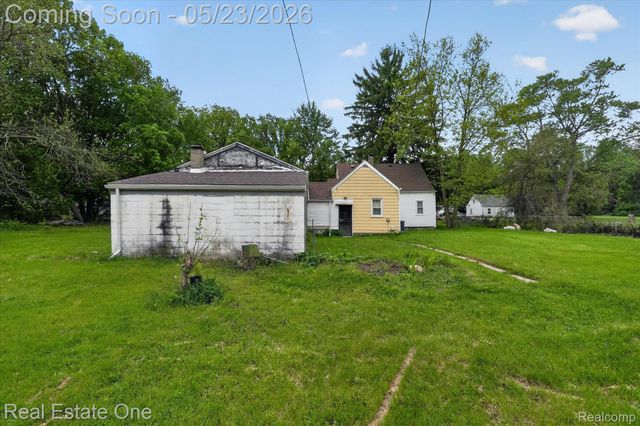 28304 Eton Street, Westland, MI 48186
