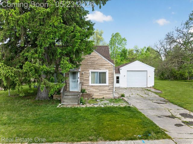 28304 Eton Street, Westland, MI 48186