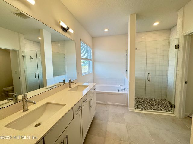 3225 WILLOWLEAF Lane, Green Cove Springs, FL 32043