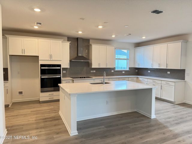 3225 WILLOWLEAF Lane, Green Cove Springs, FL 32043