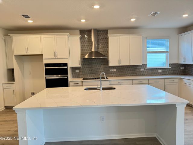 3225 WILLOWLEAF Lane, Green Cove Springs, FL 32043