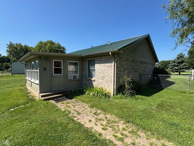 5080 S County Road 450 E, Middletown, IN 47356